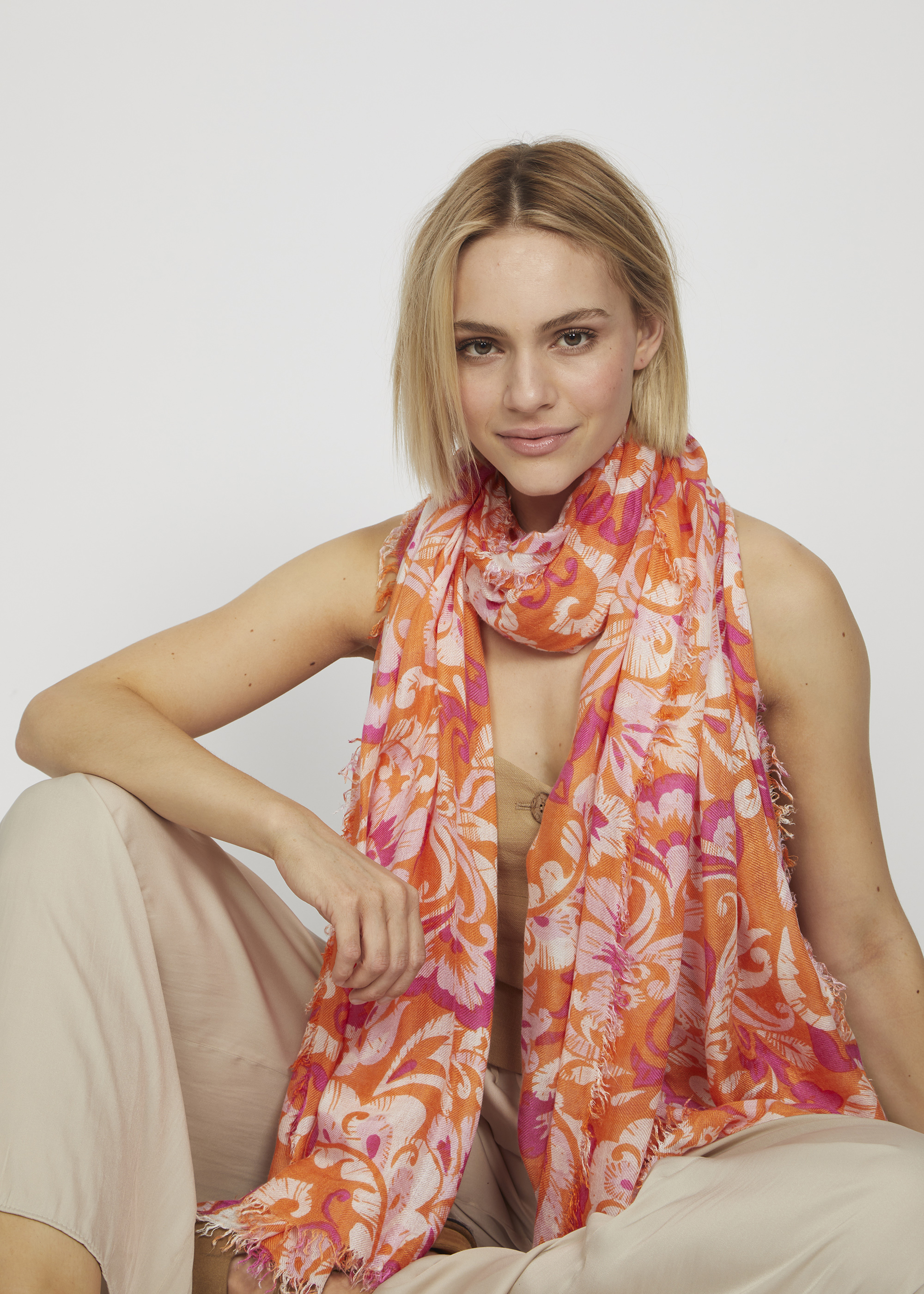 Premium Schal mit Paisley-Muster aus Modal und Kaschmir